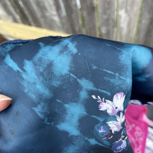 URBAN OUTFITTERS Leandra Whimsigoth Floral Lace Silk Feel Cami, Black/Blue-Large - Picture 9 of 9